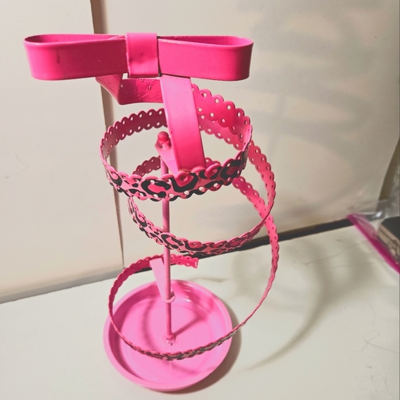 Earring holder - Picture 1 of 5